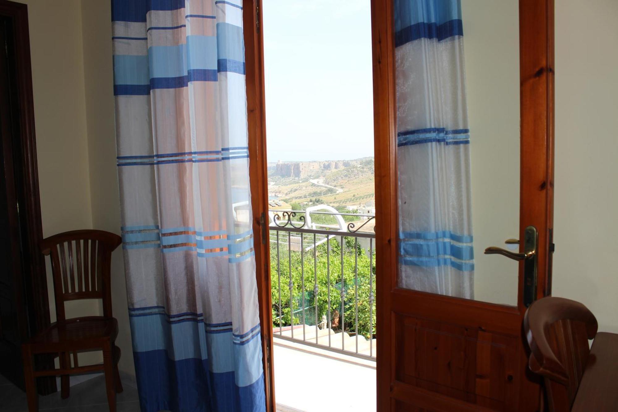 Raggio Di Sole Bed & Breakfast Макари Экстерьер фото