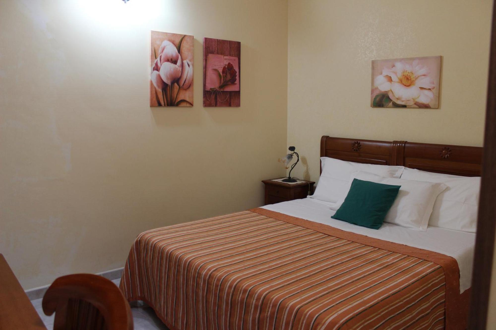 Raggio Di Sole Bed & Breakfast Макари Экстерьер фото