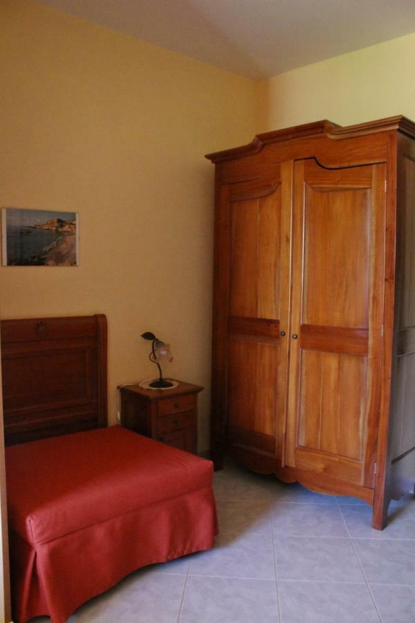 Raggio Di Sole Bed & Breakfast Макари Экстерьер фото