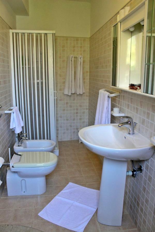 Raggio Di Sole Bed & Breakfast Макари Экстерьер фото